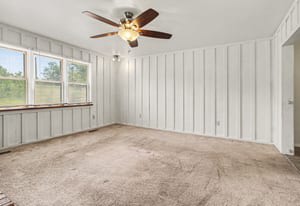 350 Hollywood Drive – photo 3