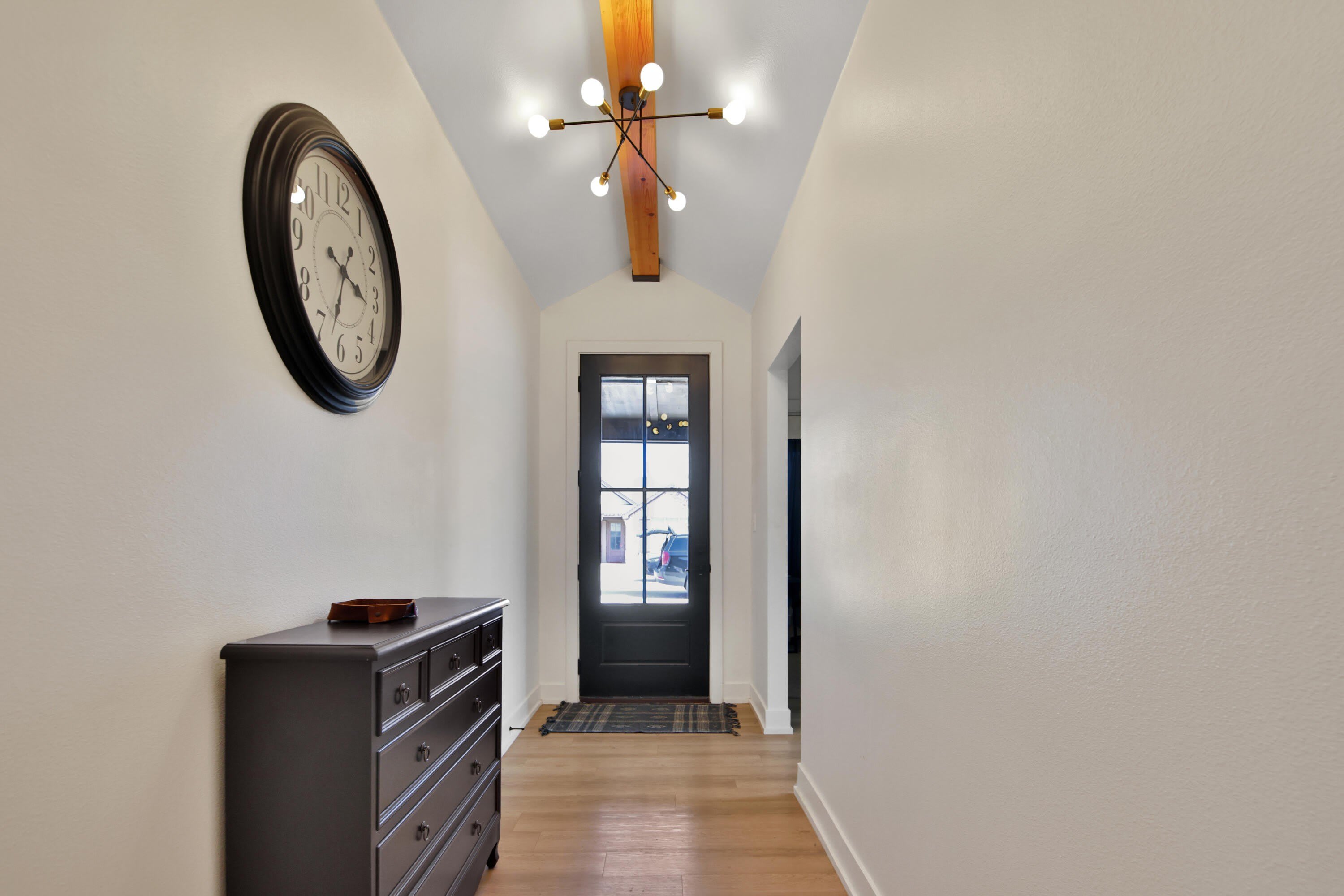 1019 N Grover Avenue – photo 5