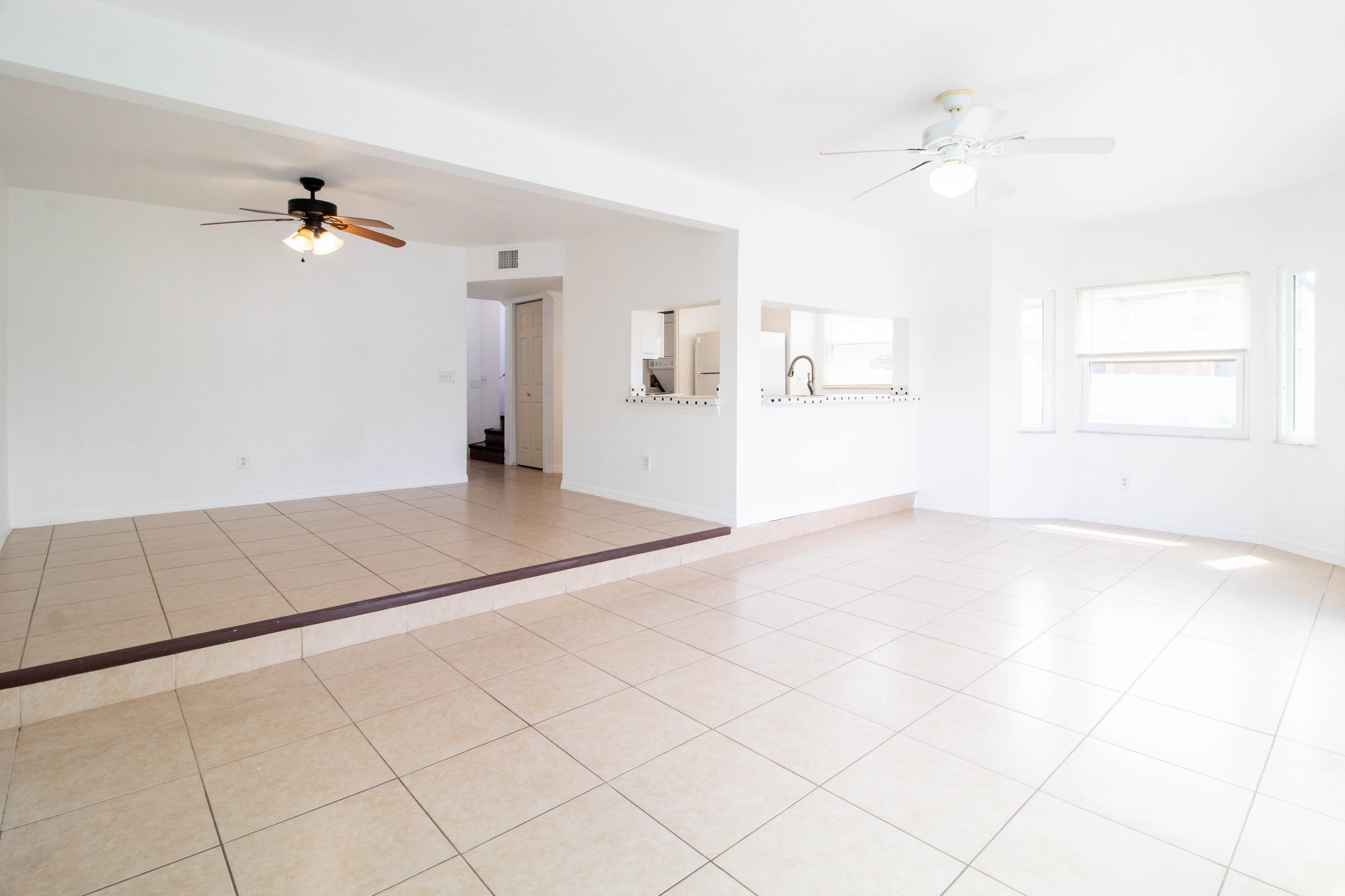 275 Mango Drive – photo 4