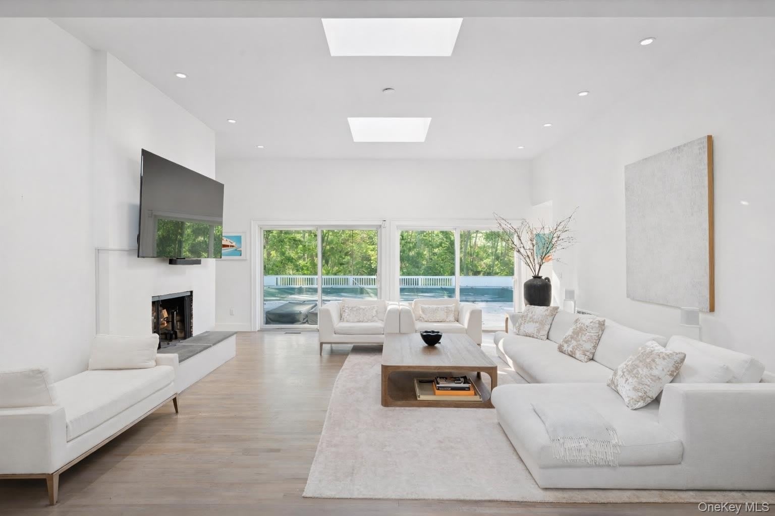 3 Southwood Lane – photo 2
