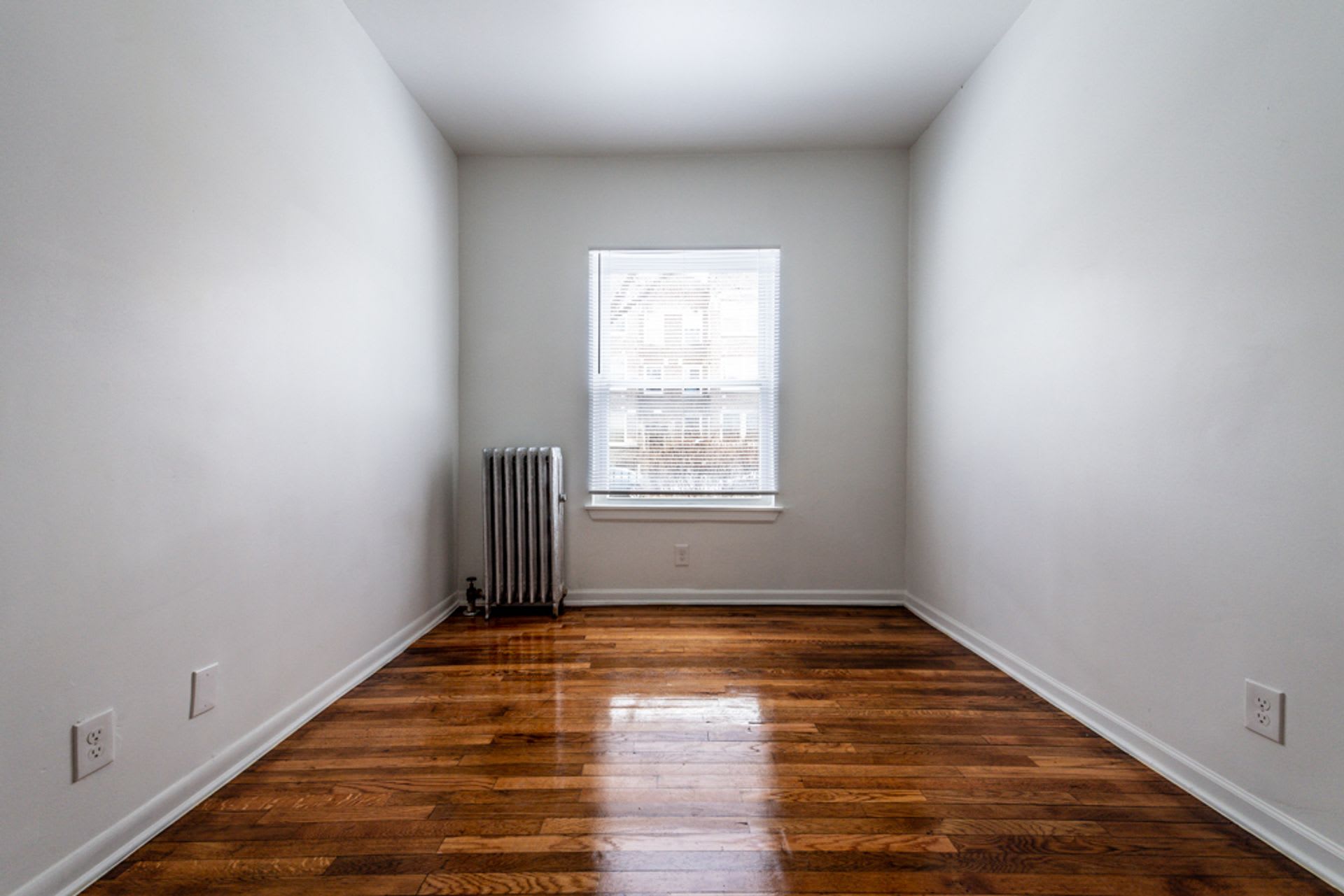 6160 S Martin Luther King Dr – photo 3
