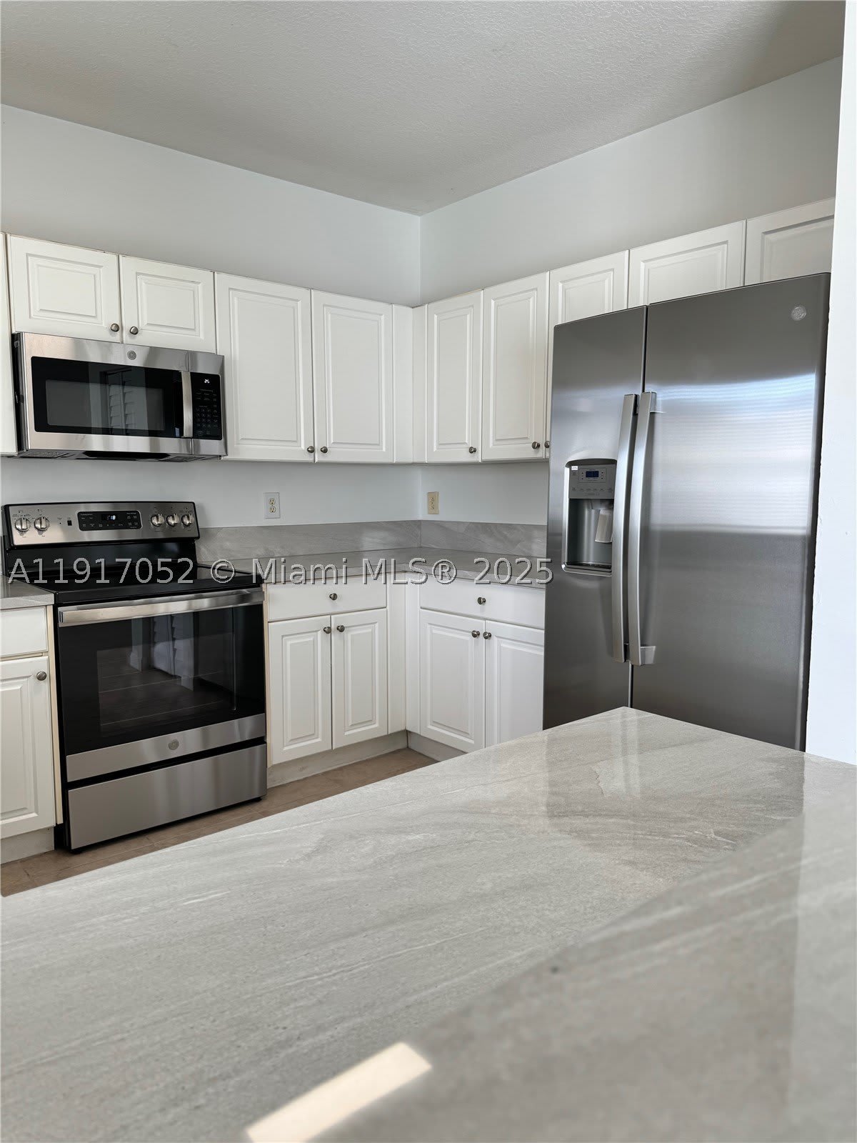 4100 NE 24 Drive – photo 4
