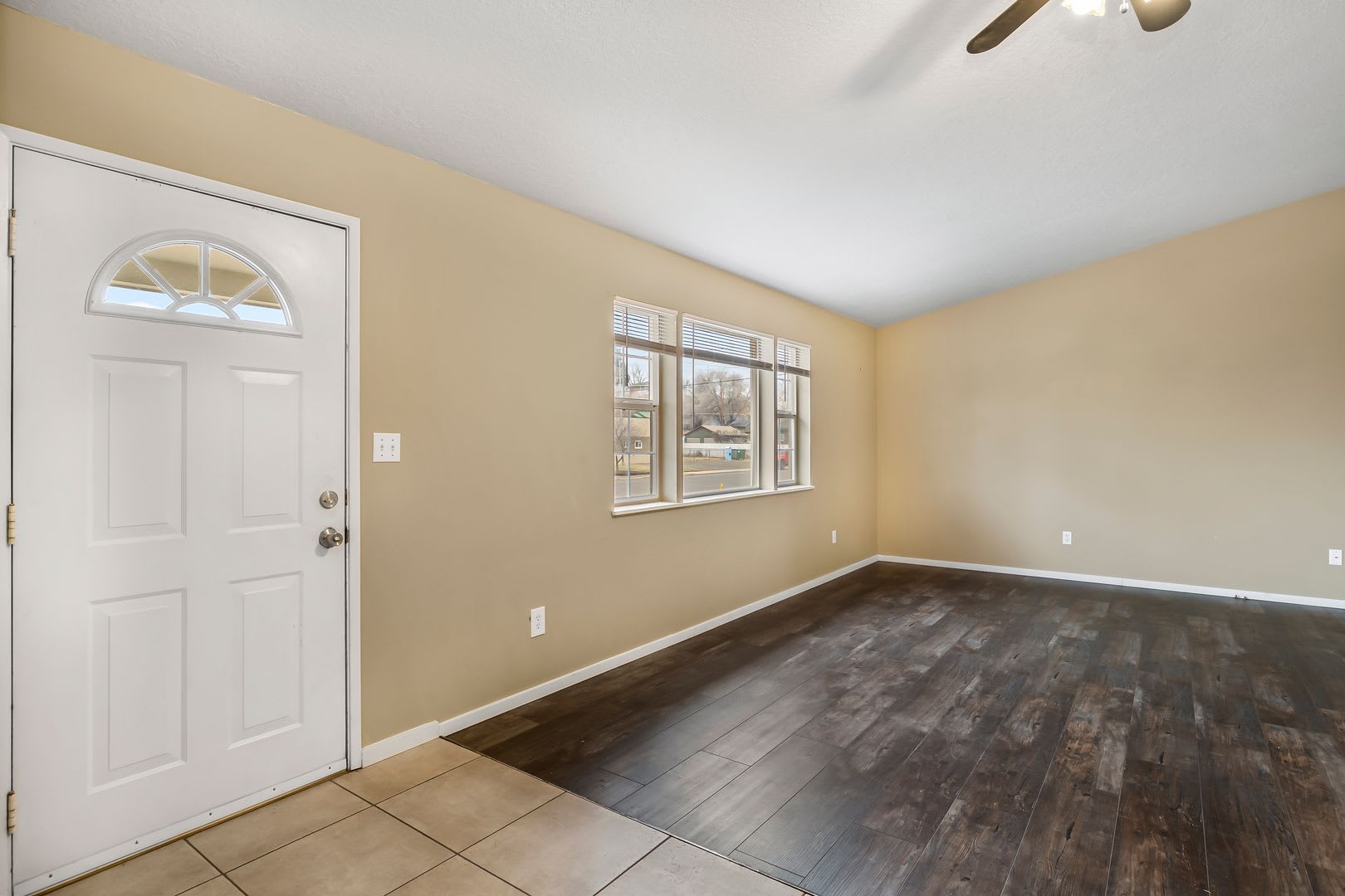 166 Se E St Madras Or – photo 4