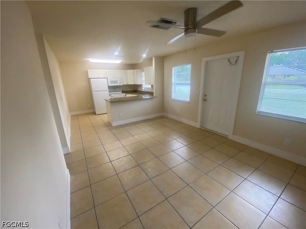 2217-2219 Violet Drive – photo 3