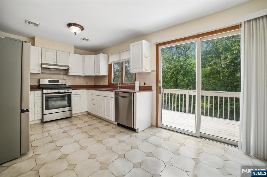 1221 15Th Street – photo 3