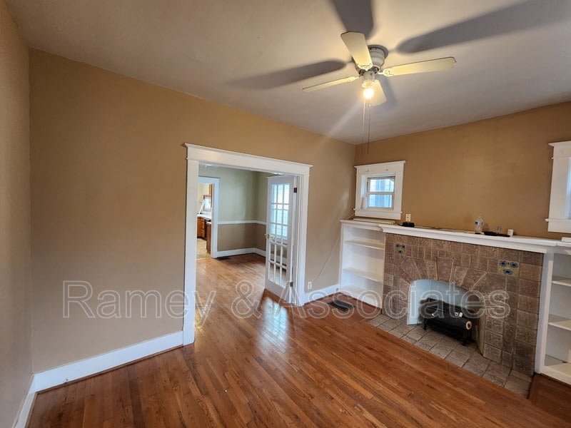 3635 Taylor Blvd – photo 4