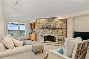 31 Coddington Wharf Unit 8 – photo 5