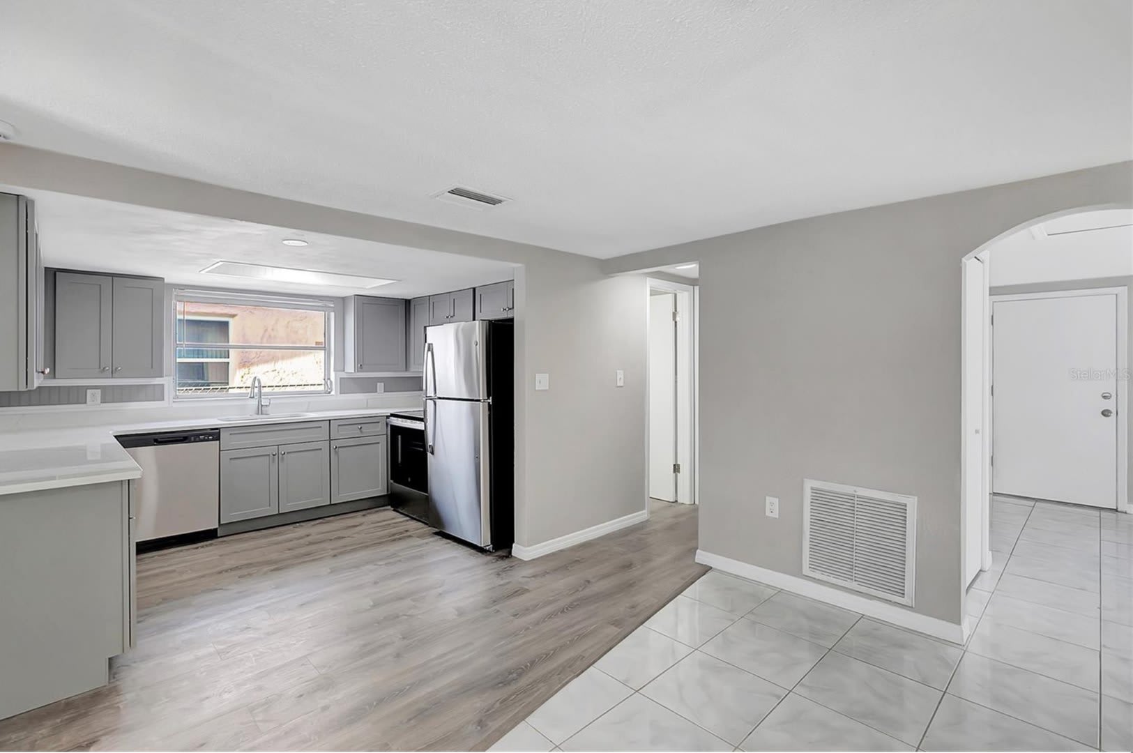 4 Bedroom in Port Richey – photo 5
