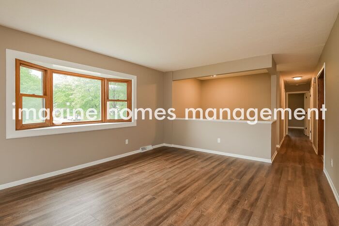4087 Blossom Court – photo 3