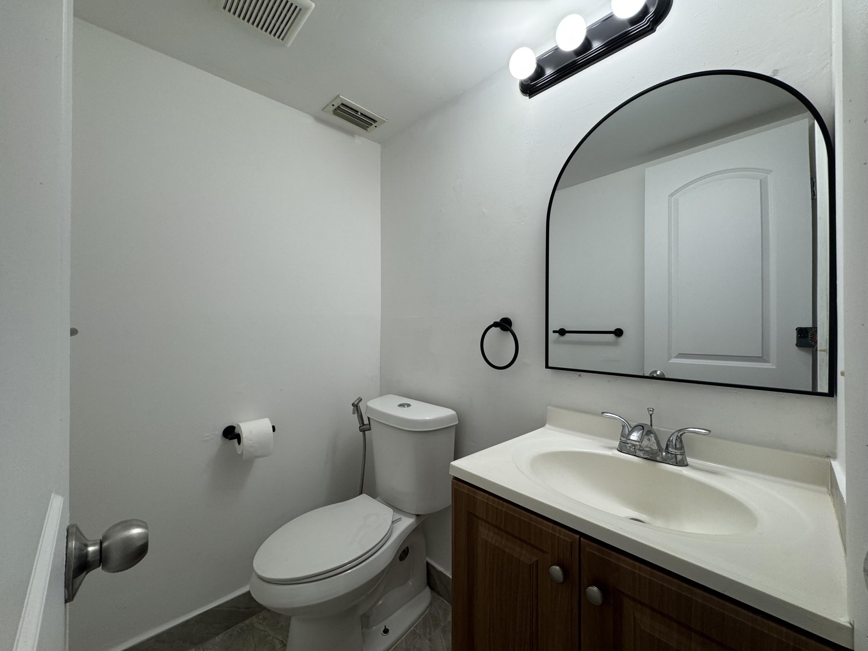 3662 Sw 59Th Avenue – photo 3