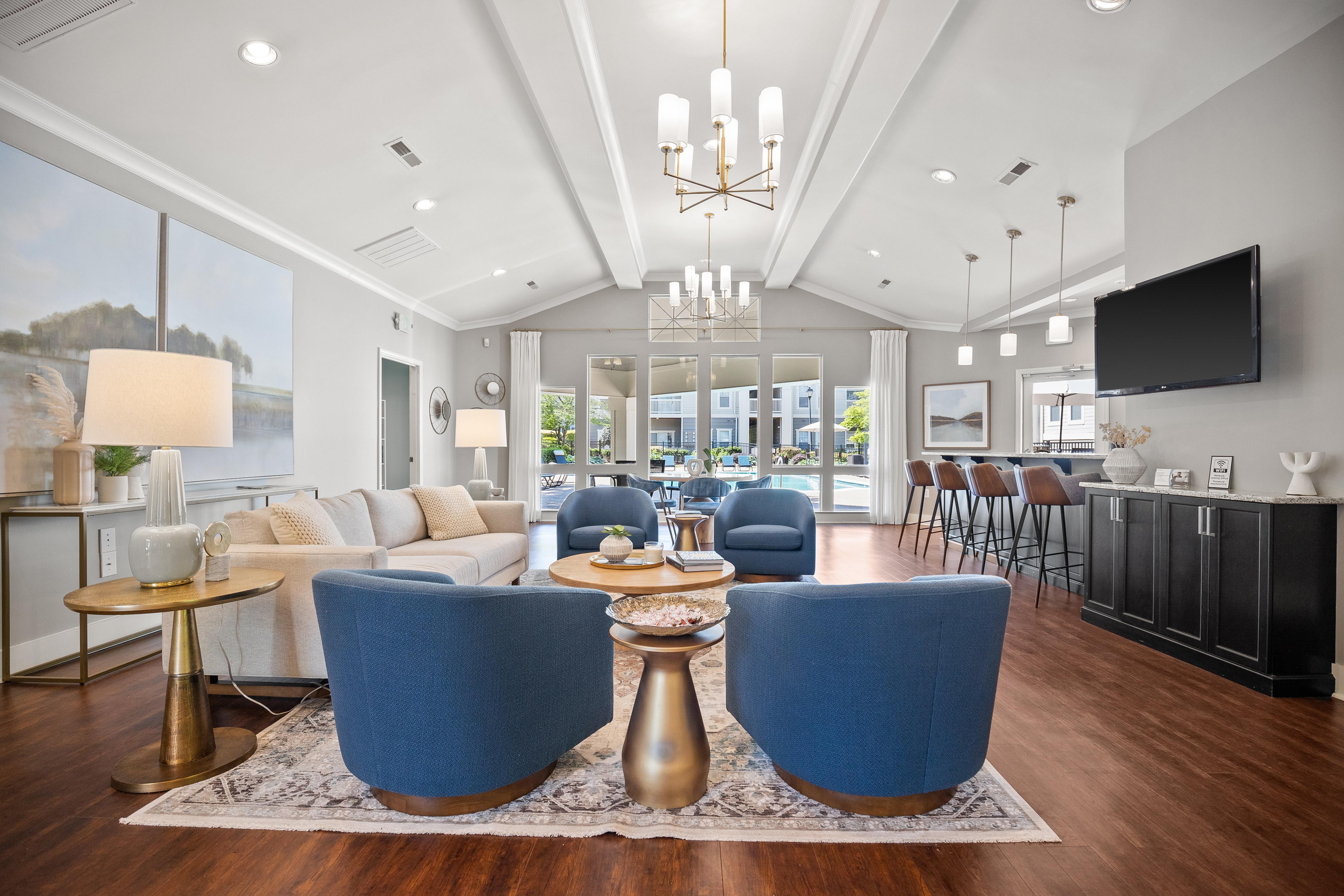 Mayfaire Apartments – photo 2