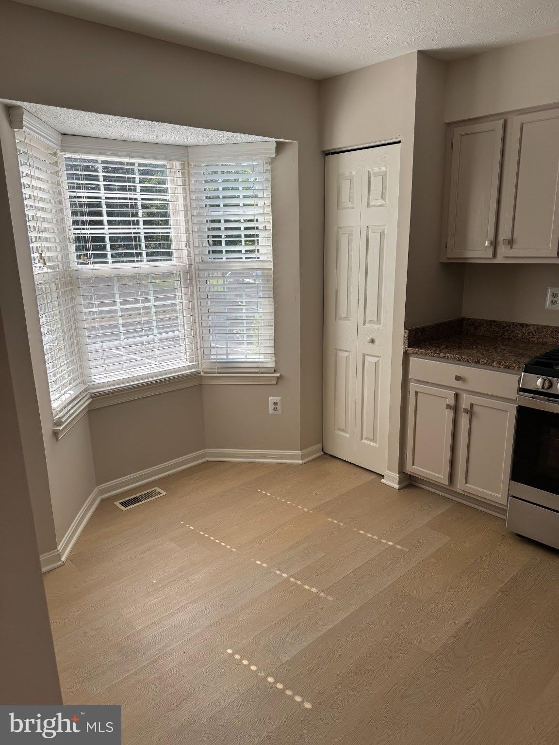 15603 AMBIANCE Drive – photo 3