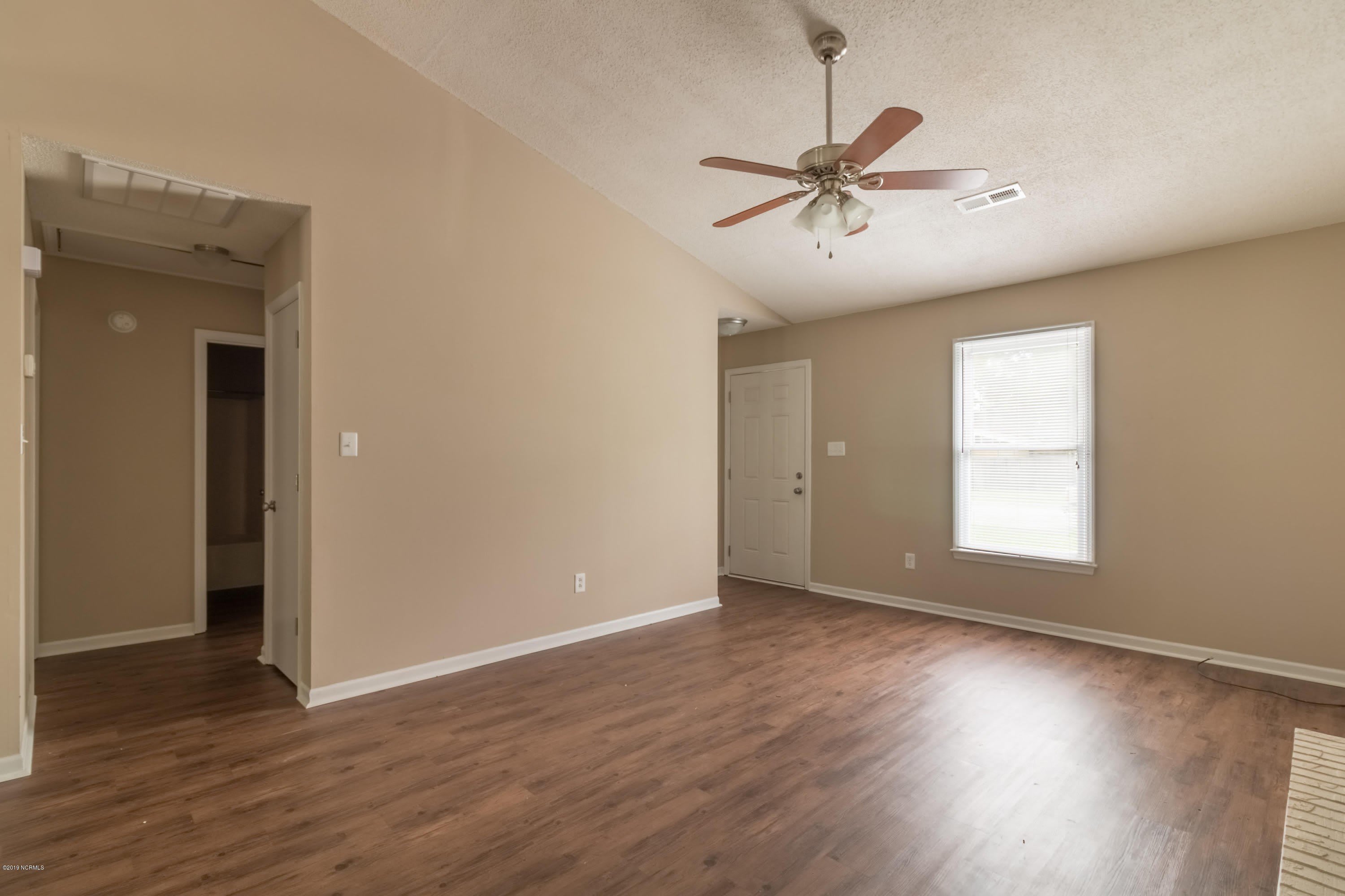 170 Corey Circle – photo 4