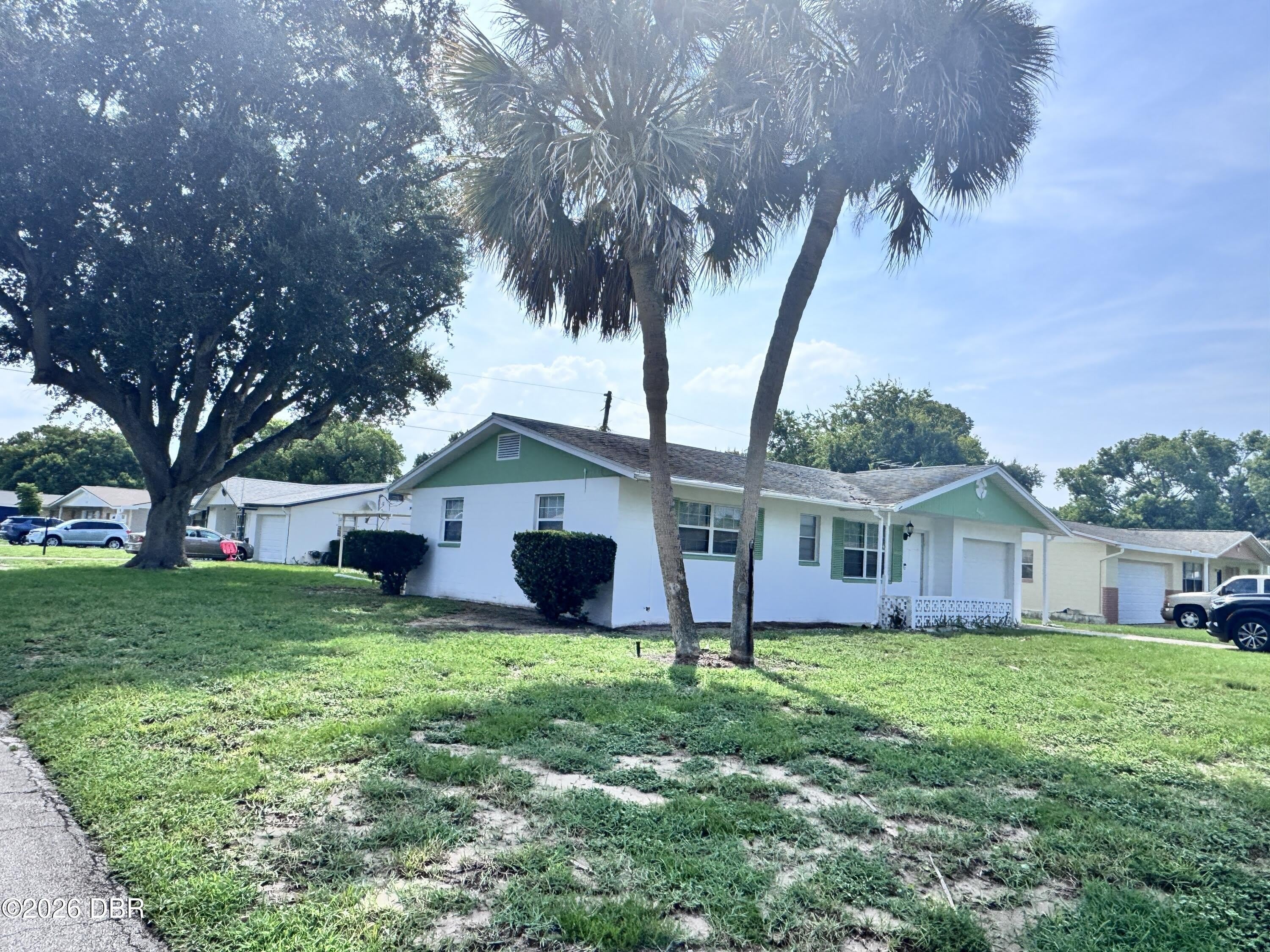 2405 Kenilworth Avenue – photo 2