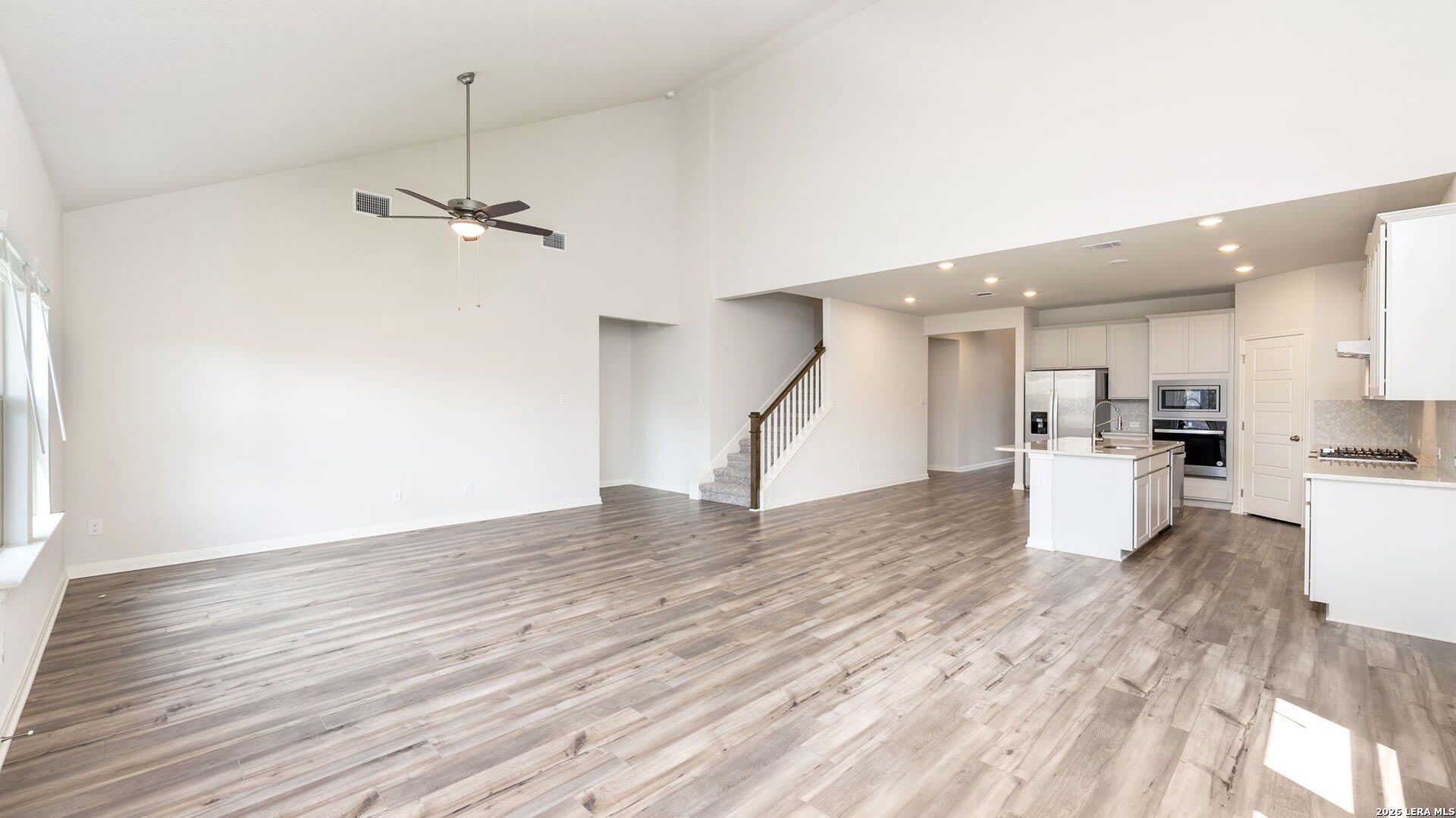 10226 Juniper Oaks – photo 5