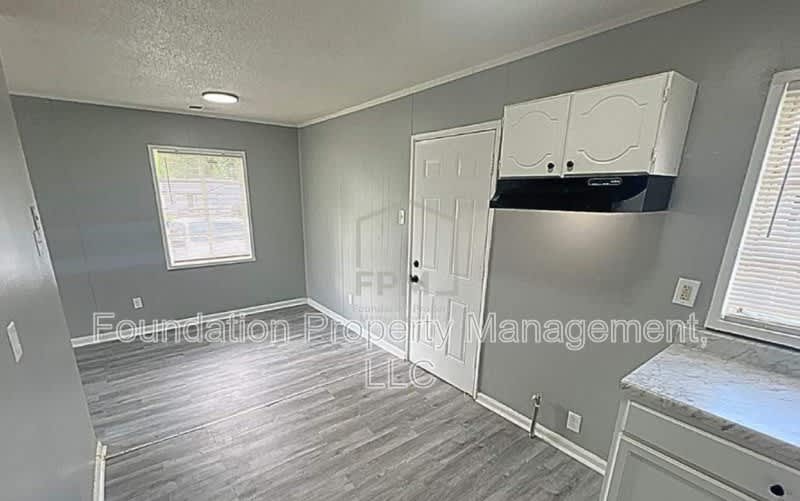 765 Marywood Street – photo 5