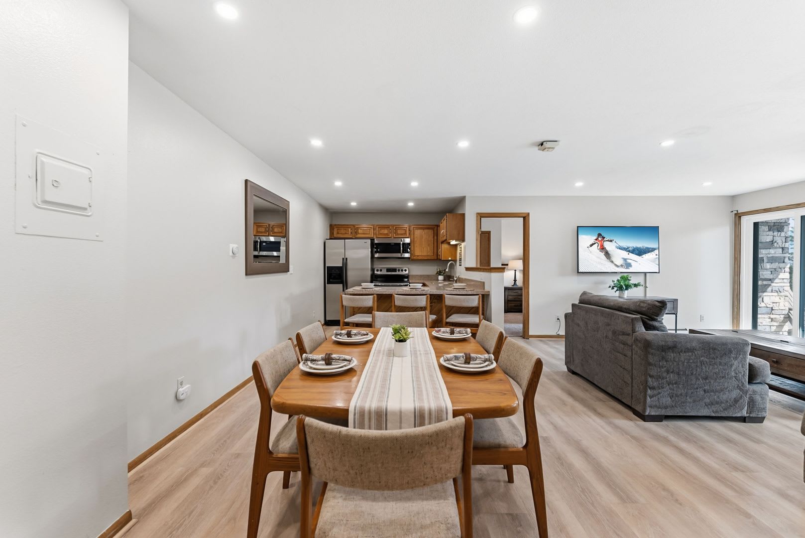 Winter Rental- Amazing Amenities, wood burning fireplace and walkout unit. – photo 4