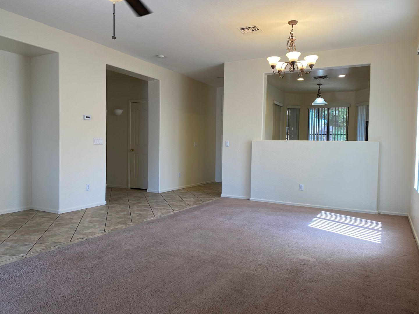 Gilbert 4Bed 2Bath Single Story House For Rent Rv Gate – photo 2
