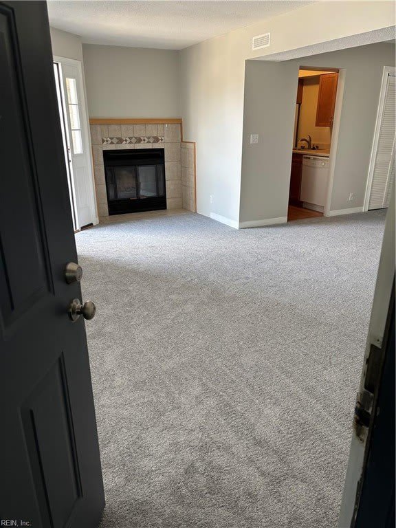 2313 W Great Neck Road – photo 3