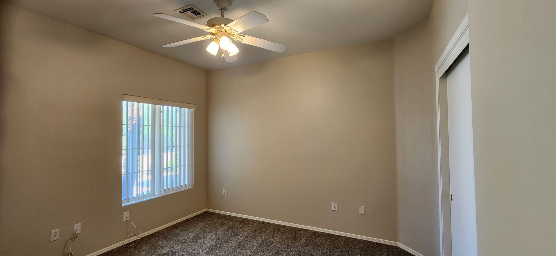 2 Bedroom Patio Home in Age Restricted Sun City Anthem – photo 3