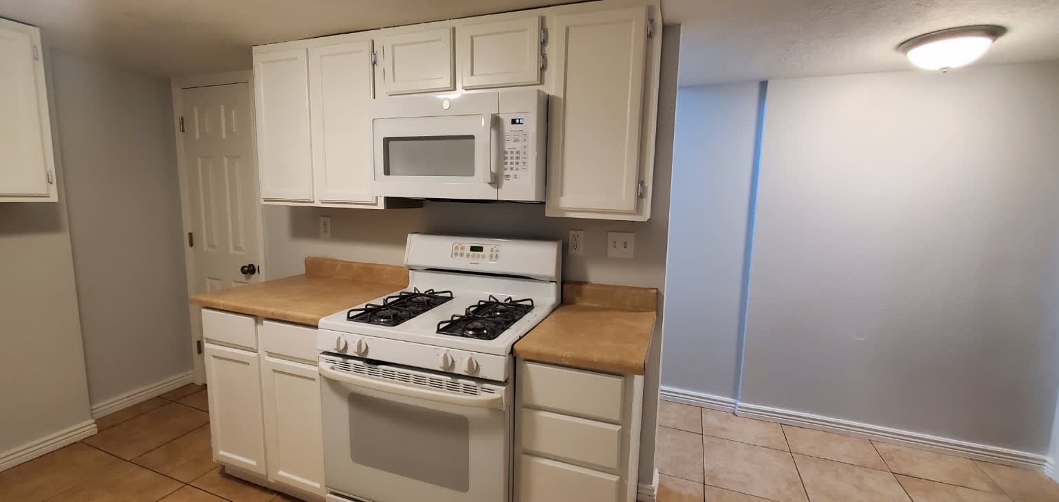 5295 S 1760 W; Unit B – photo 5