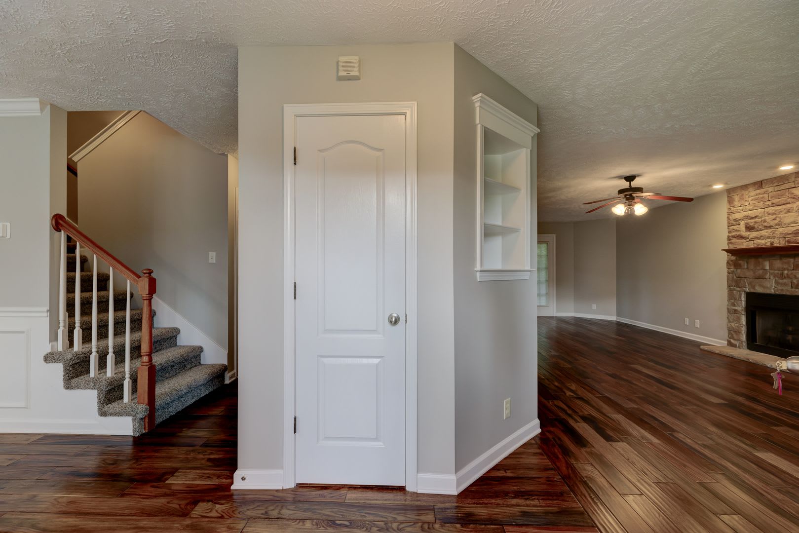 791 Colin Ct (For Rent) – photo 4
