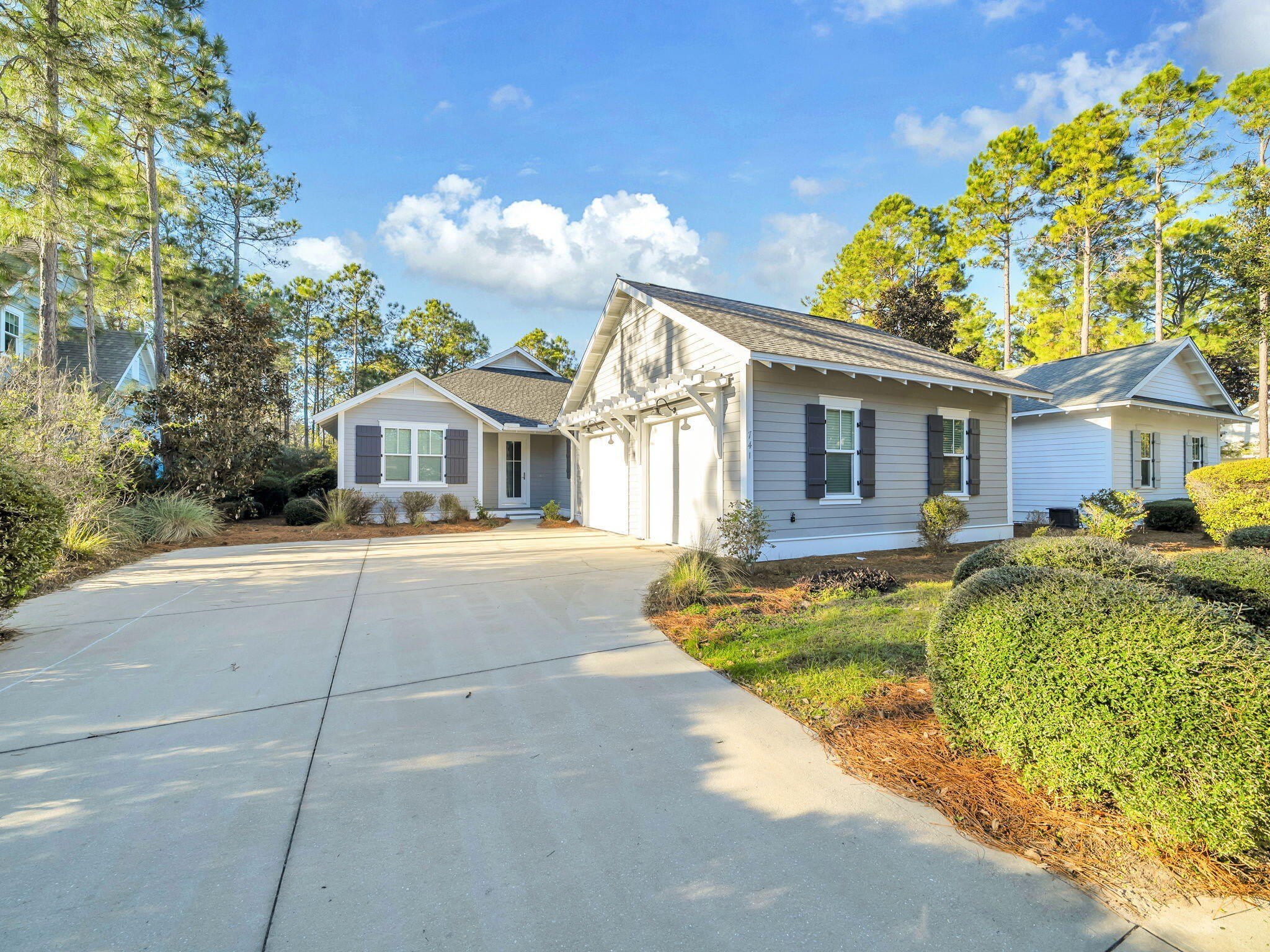 741 Breakers Street – photo 2