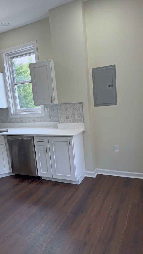1141 S Saint Louis Avenue – photo 5