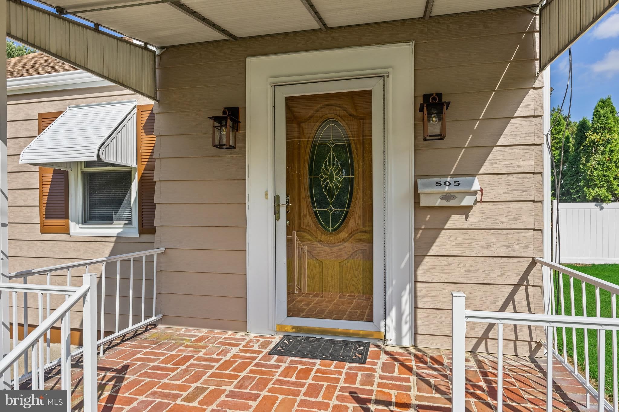 505 HAZEL Avenue – photo 4