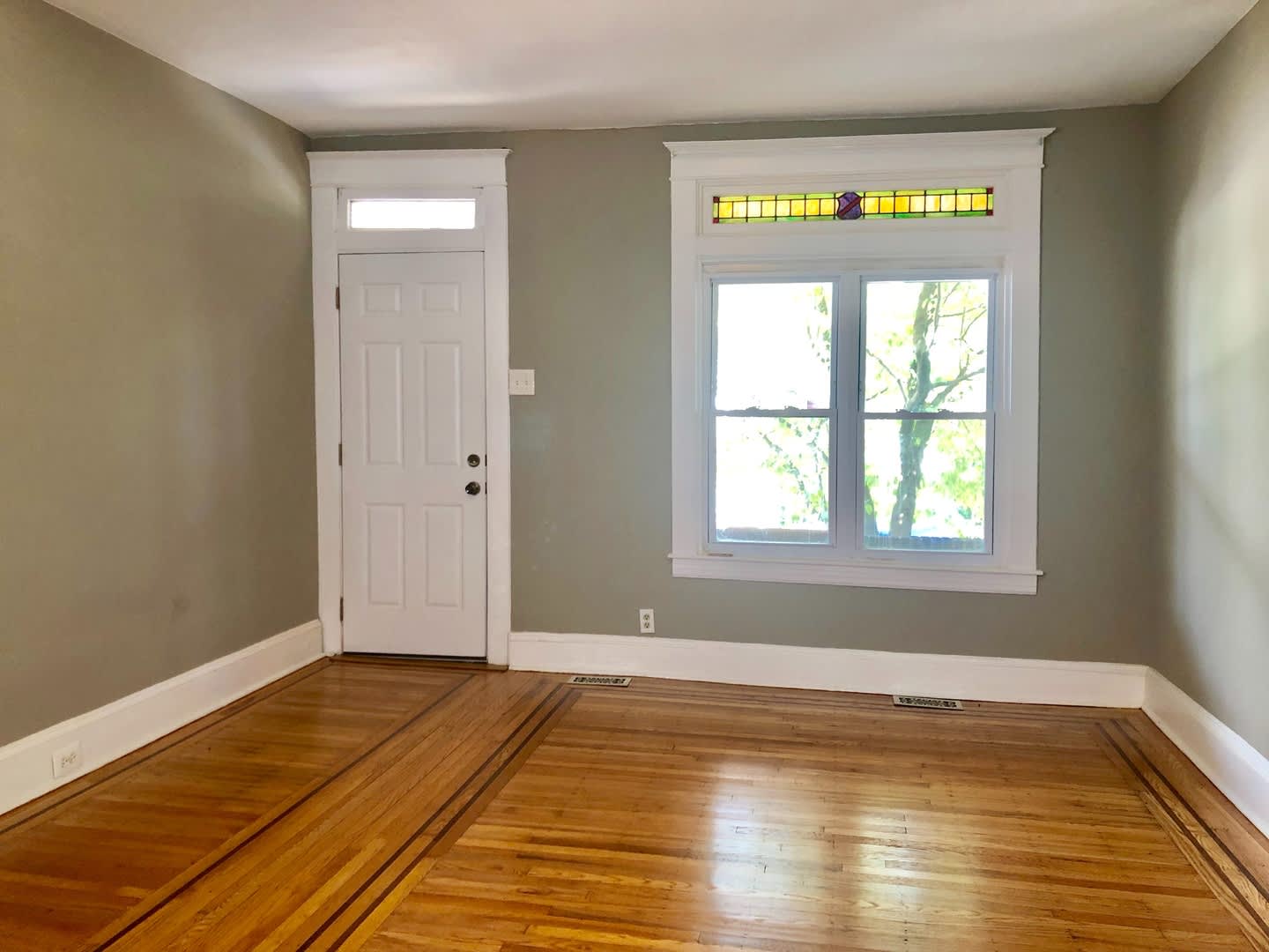 Charming 3BD/1BA Townhome in Hampden, MD! – photo 3