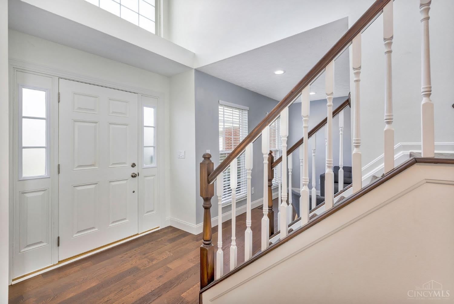 5041 Lexington Court – photo 2