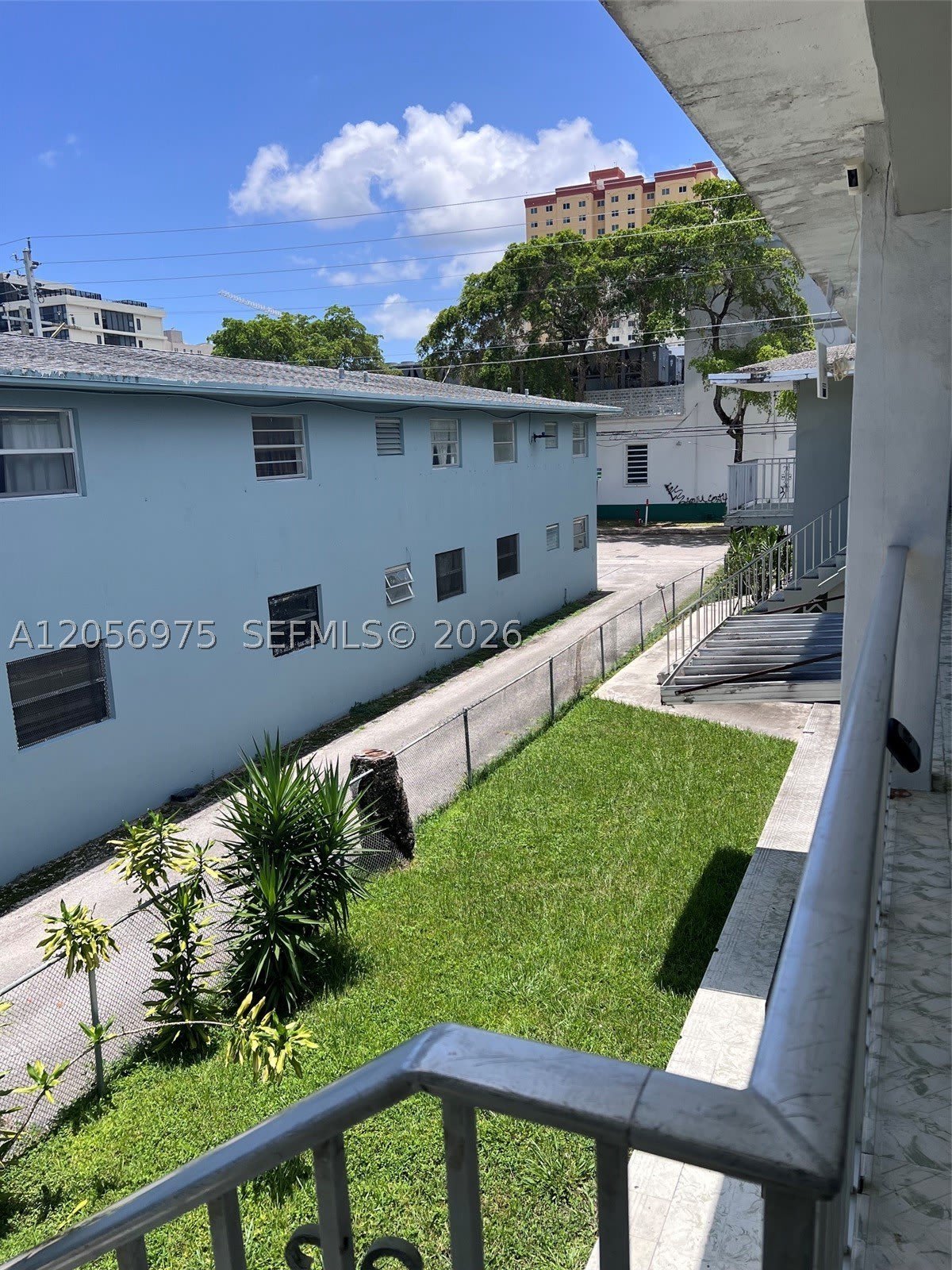 121 Ne 80 Ter – photo 2