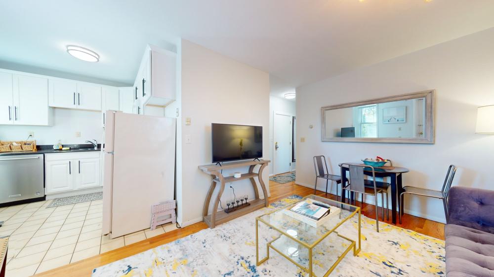1004 Tremont St – photo 3