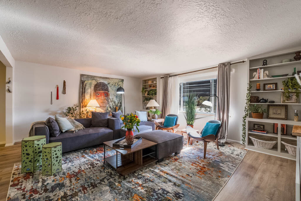 3907 Solano Place Northeast – photo 4