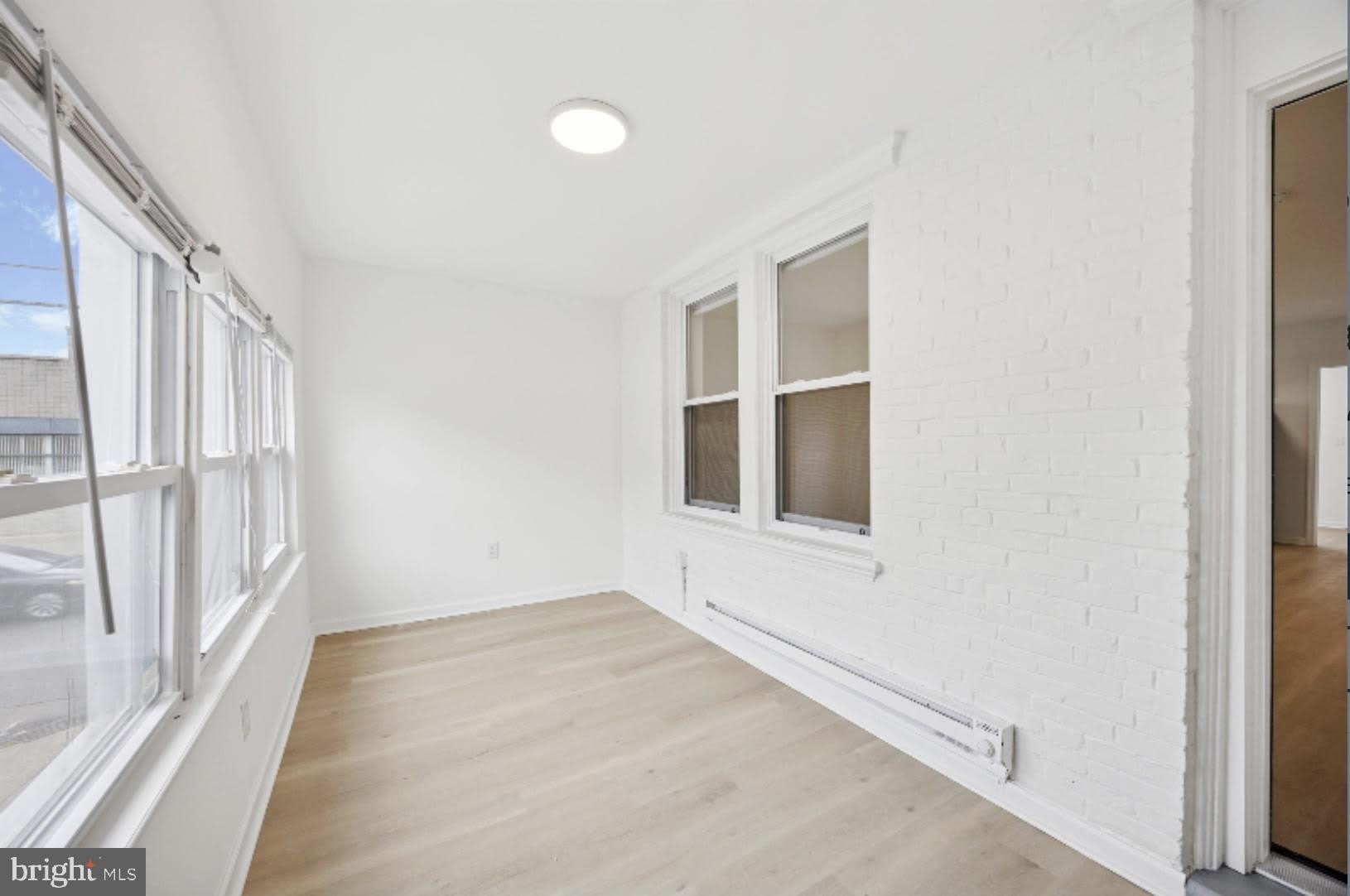 1101 S PEACH Street – photo 1