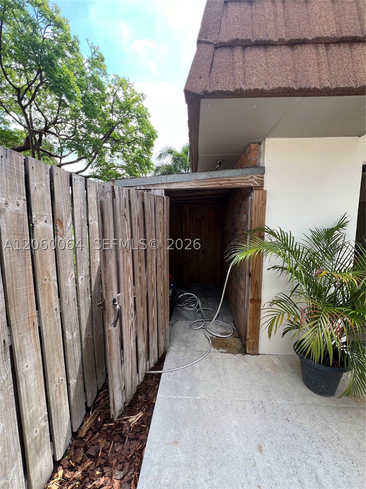 9105 SW 19th Pl – photo 4