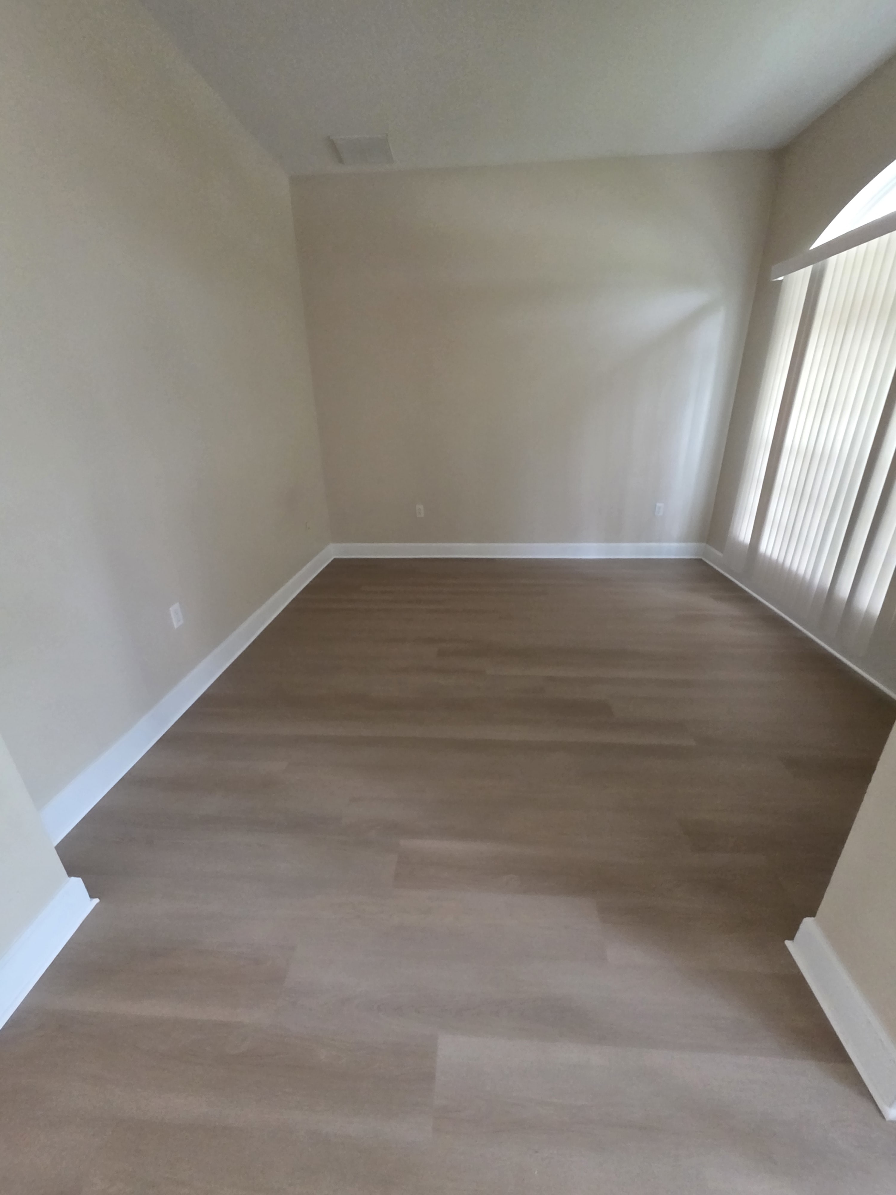 5701 Brackenwood Dr – photo 4