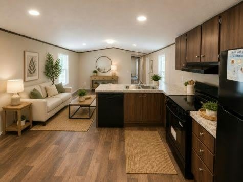 94 Lakeside Garden Circle – photo 5