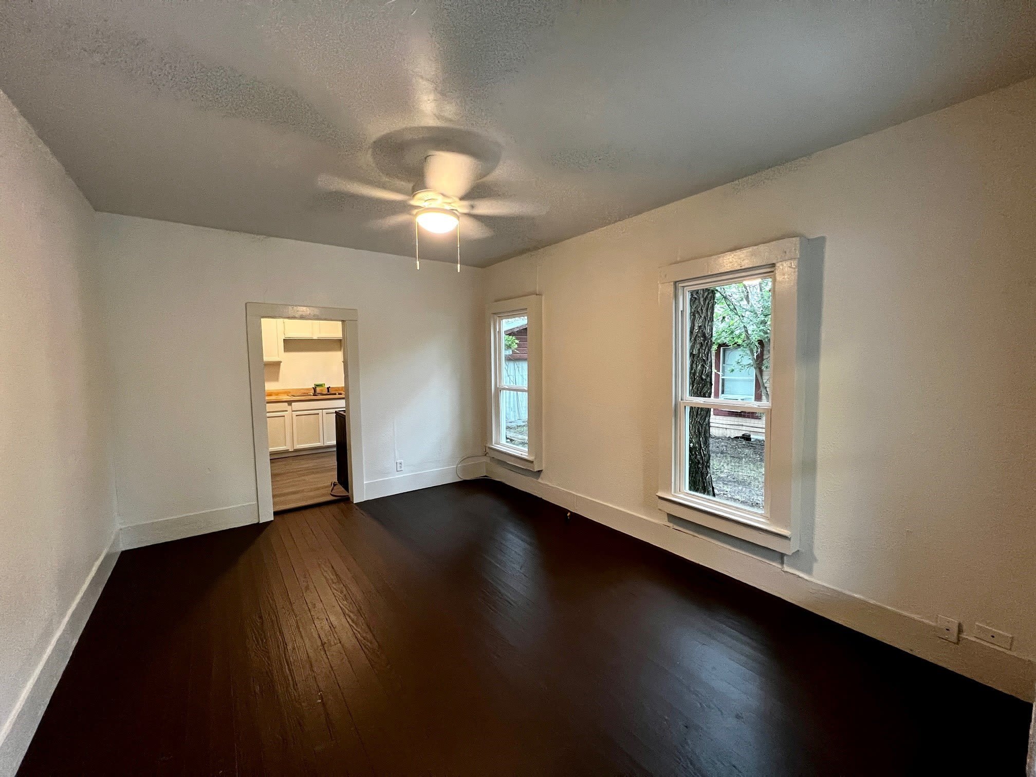 1020 Clinton Street – photo 2