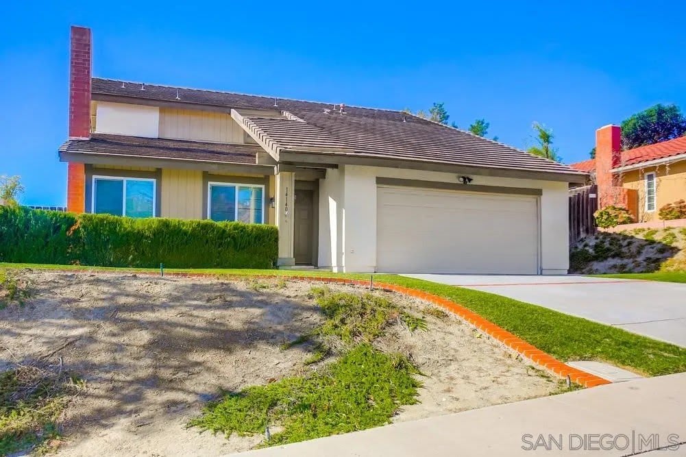 14140 Barrymore St – photo 3
