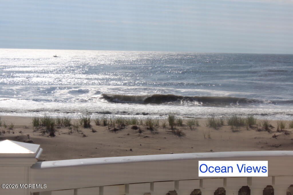 305 Beachfront – photo 5