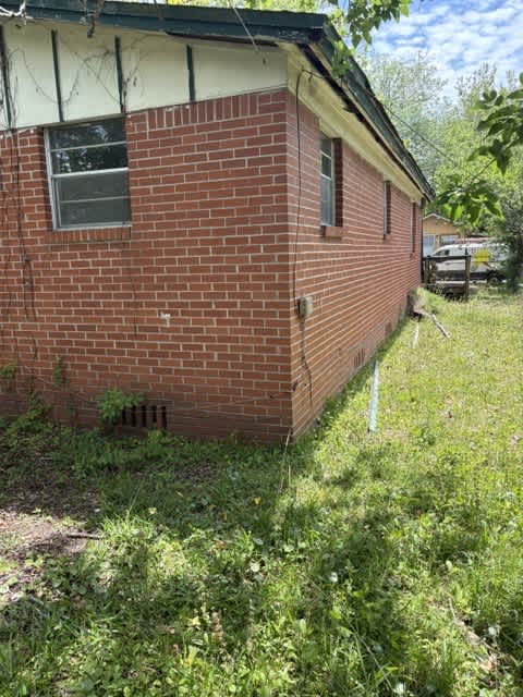 2081 Baldwin Street – photo 2