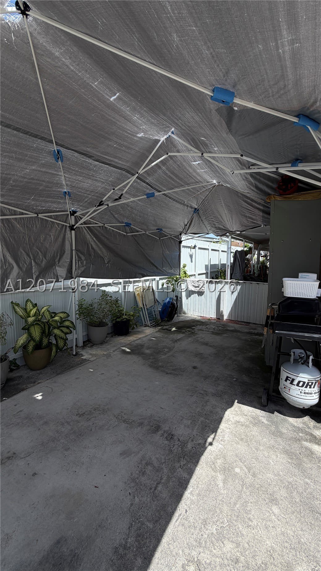2027 NW 1st Ter – photo 3