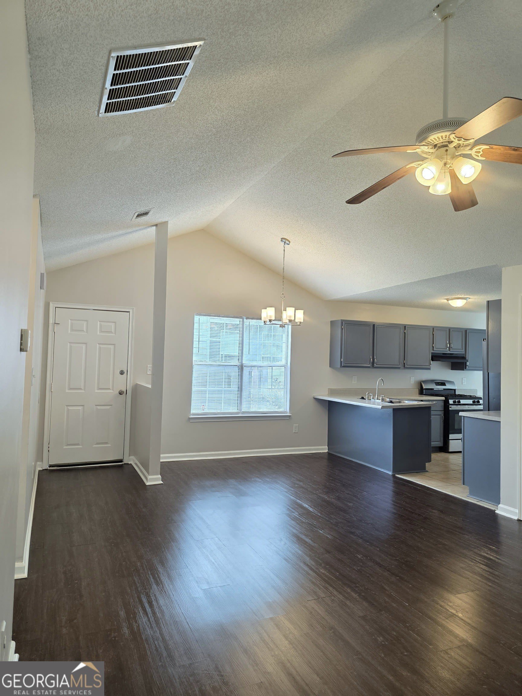 1504 Cain Court N – photo 5