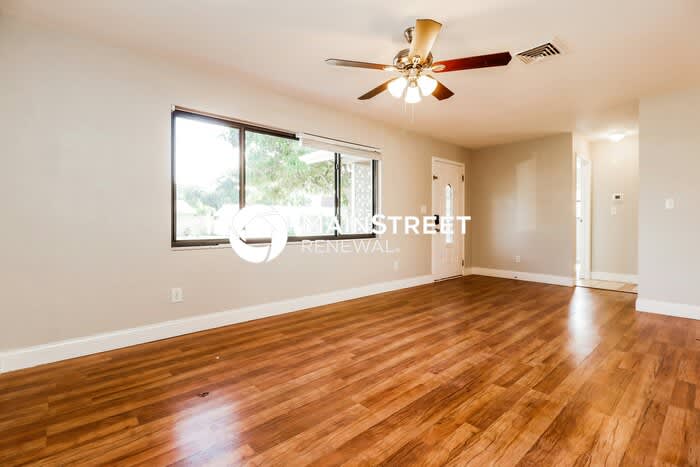 9894 110th Lane North – photo 2