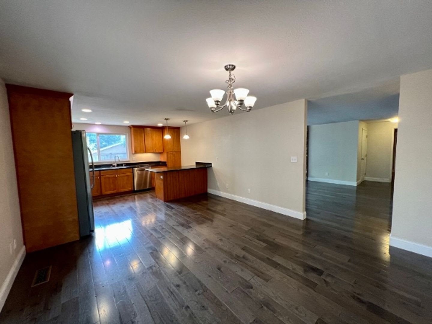 Pet Friendly 4 Bedroom – photo 5