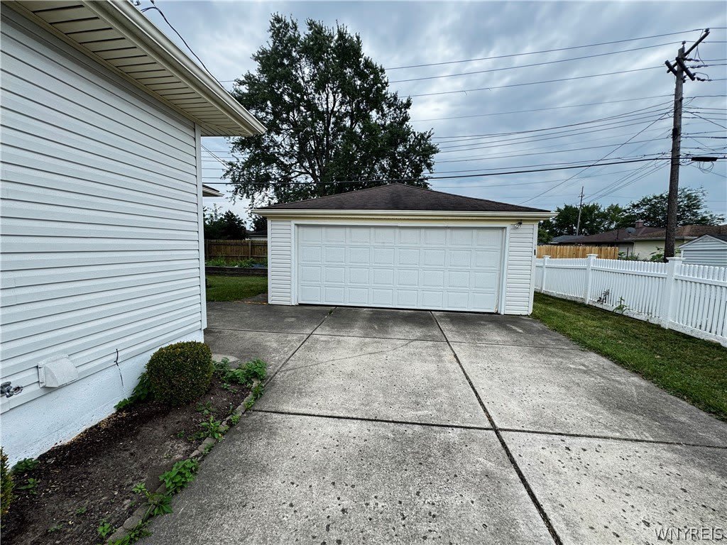 13 Satinwood Drive – photo 2