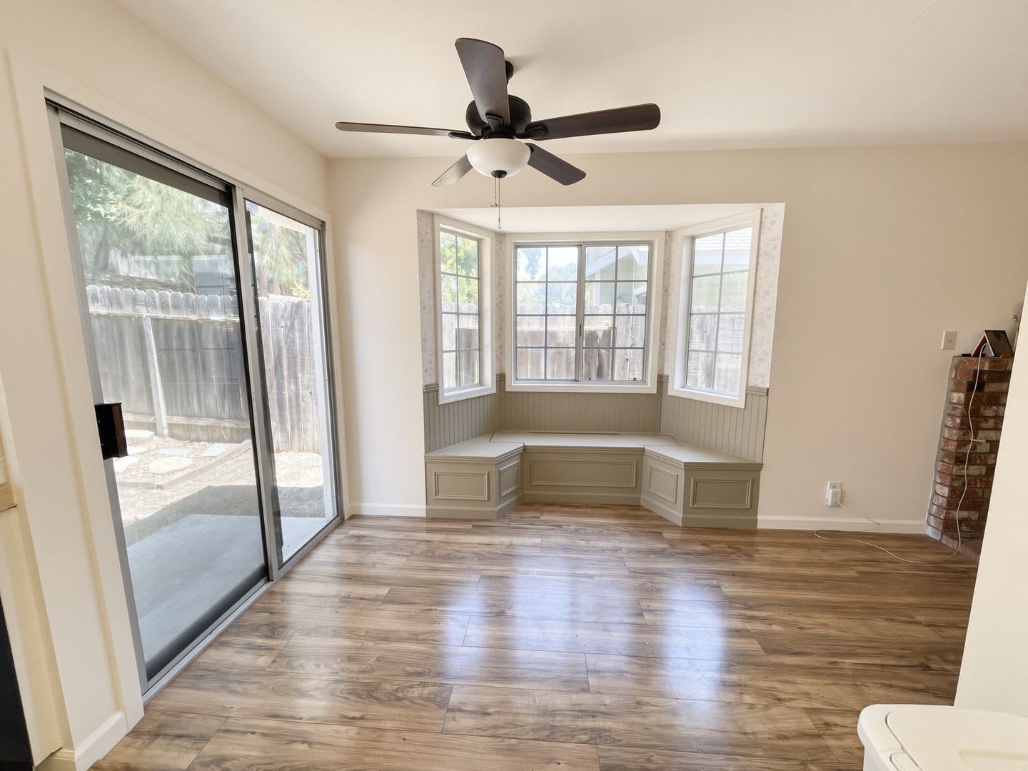 Charming 3-Bedroom Home on a Quiet Cul-de-Sac – photo 3
