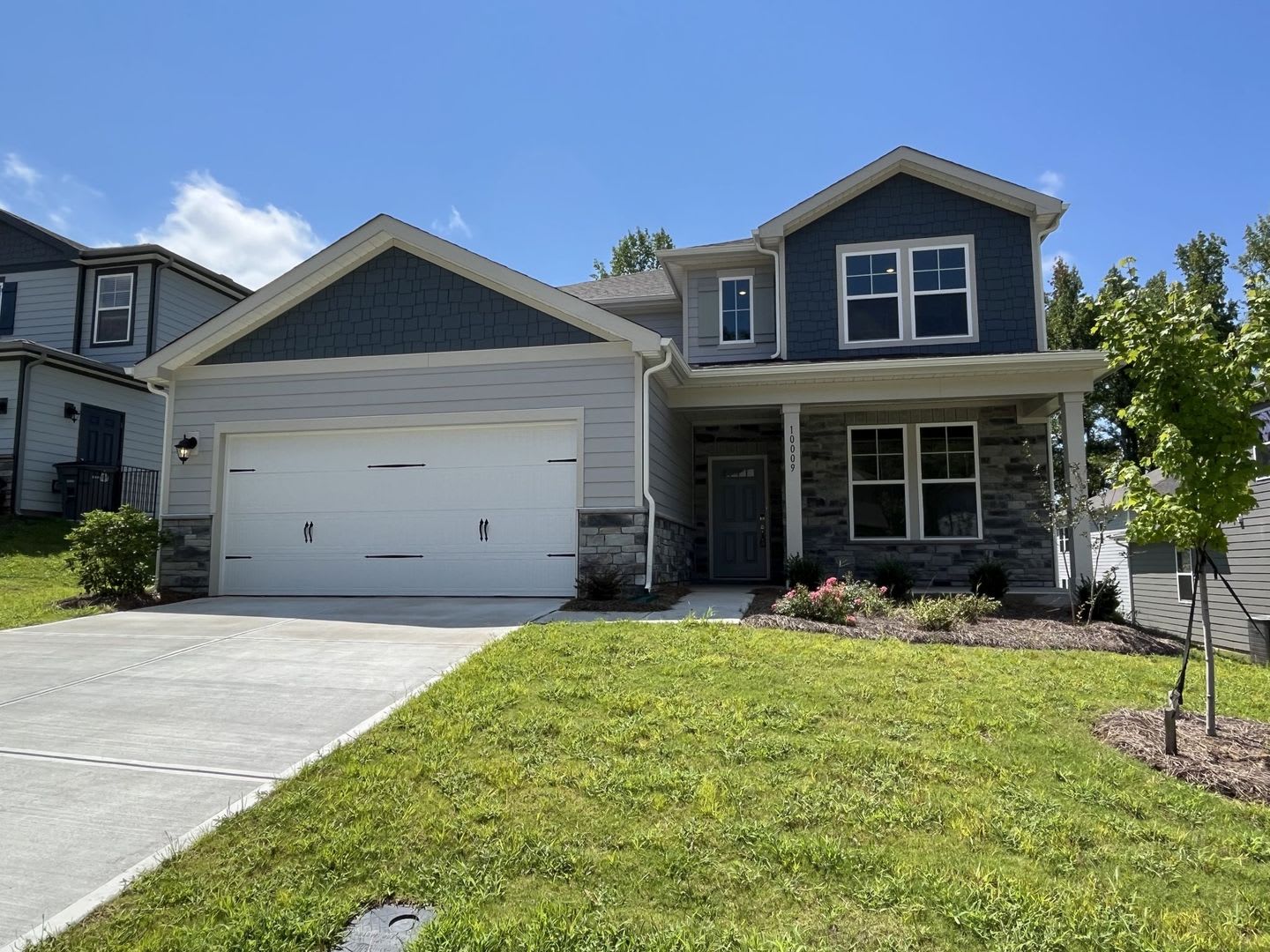 Brand New 4 Bed Concord home with 1 Bed on Main Level! – photo 1