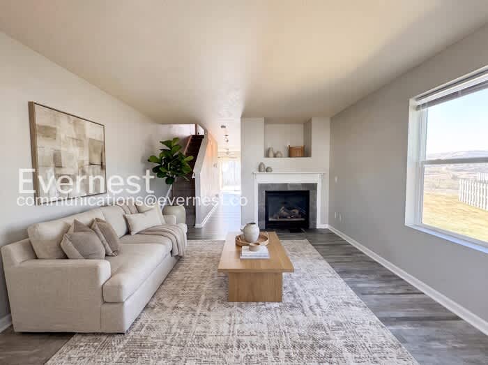 2040 Oakcrest Circle – photo 2